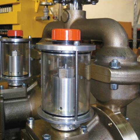 Dispositivo di regolazione olio interno